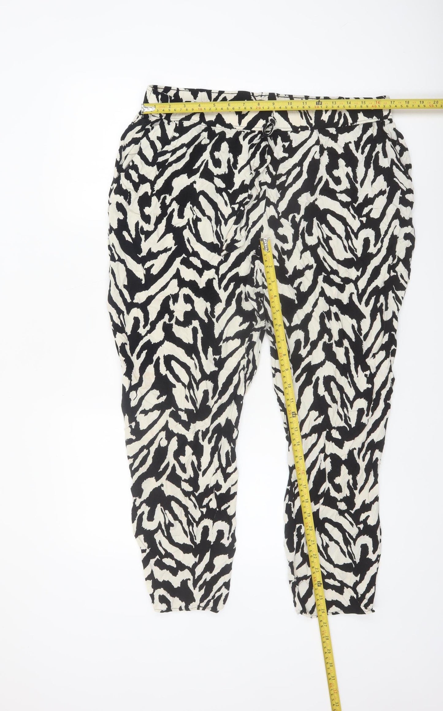 F&F Women’s Black Animal Print Tapered Lightweight Trousers UK 18