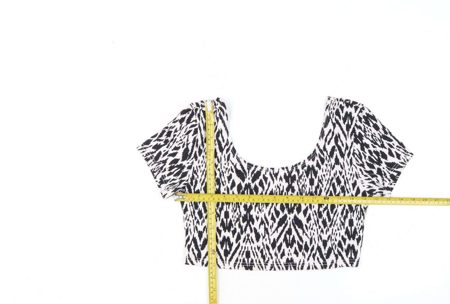 River Island Women's Black Animal Print Cropped T-Shirt Size 12