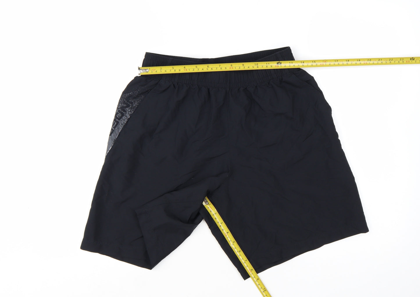Under Armour Mens Black M Athletic Quick Dry Gym Shorts