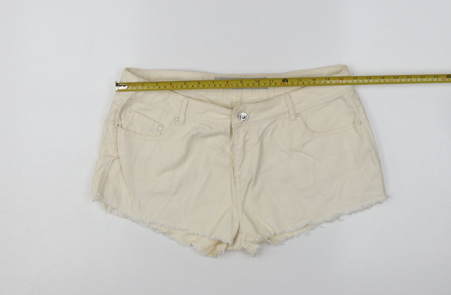 Denim Co Women Beige Cotton Cut-Off Shorts Size 14