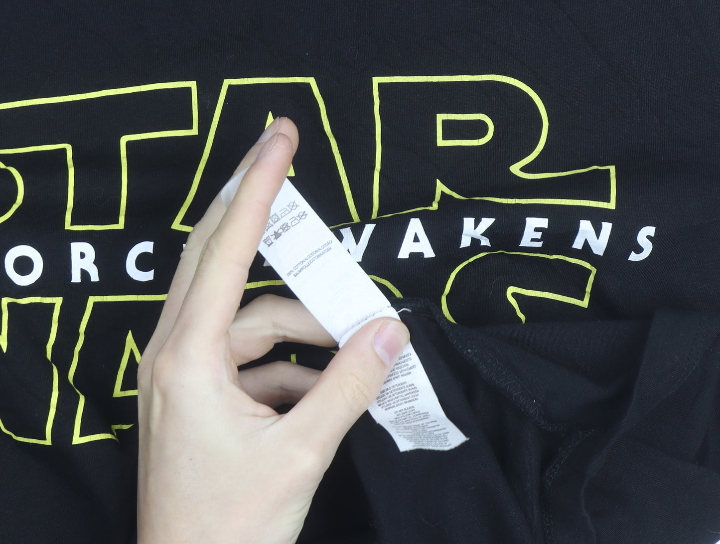 Star Wars The Force Awakens Black Men's Medium Graphic T-Shirt
