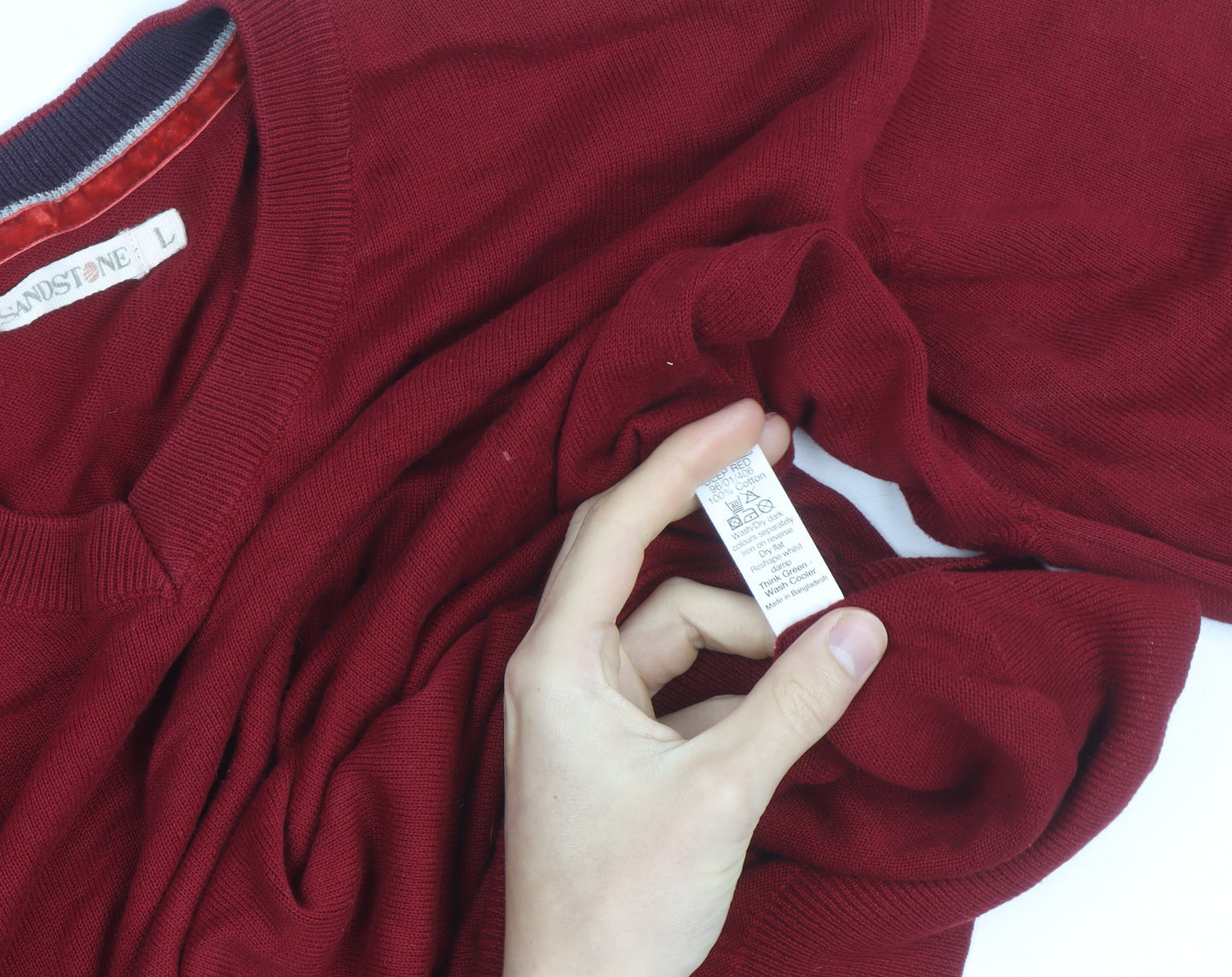 Sandstone Men's Red Cotton V-Neck Pullover Jumper Size L