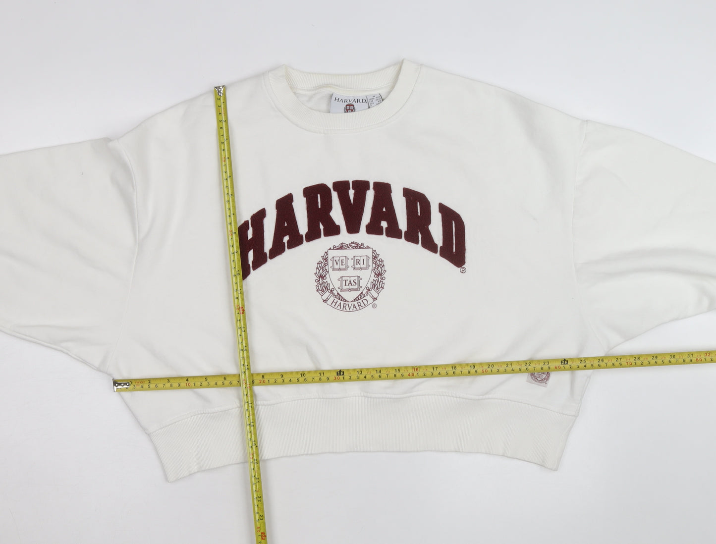 Harvard Men's White Pullover Sweatshirt Medium Embroidered Logo