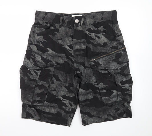 Firetrap Men's Black Camouflage Cargo Shorts Size M