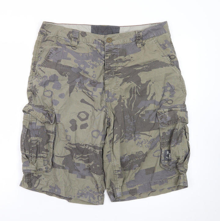 Burton Men's Green Camouflage Cargo Shorts Size L 36in Waist