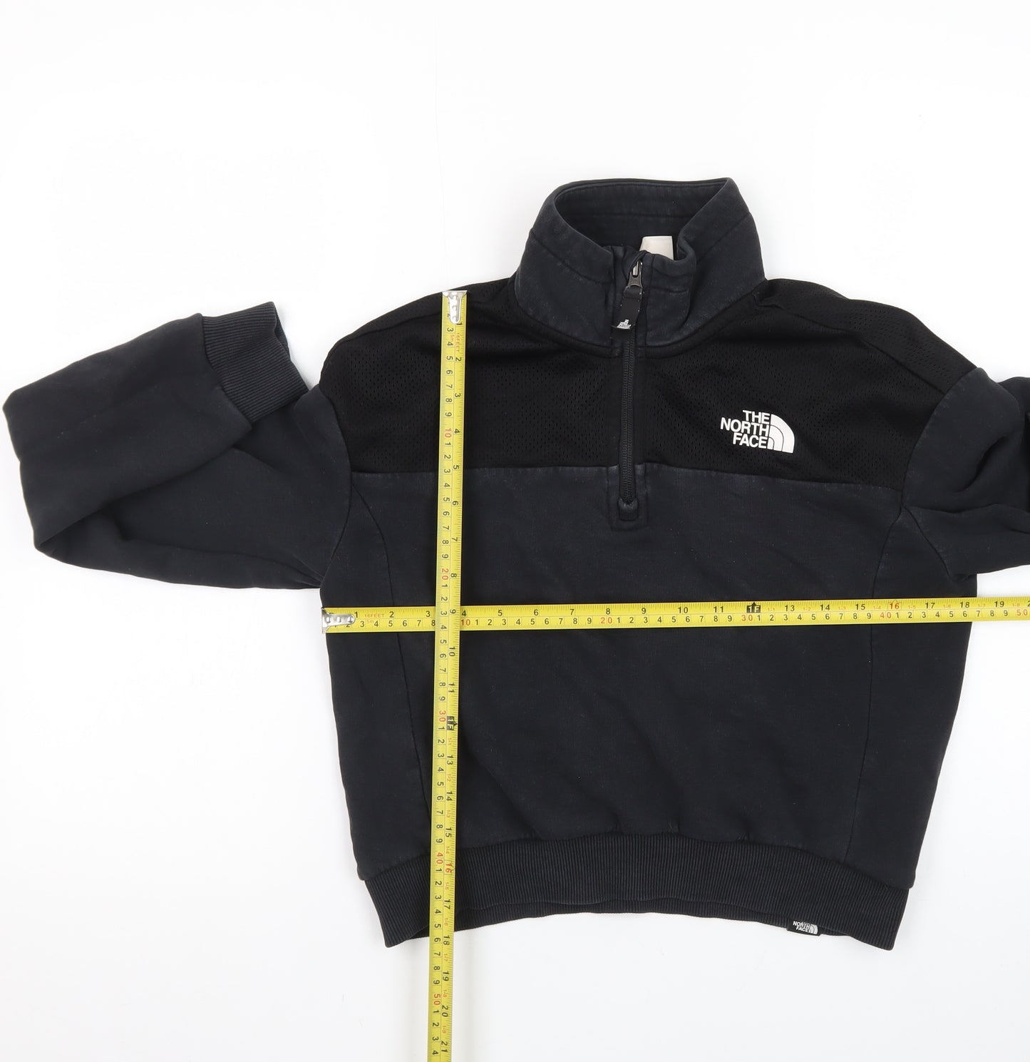 The North Face Womens Black Medium 1/4 Zip Pullover Sweatshirt