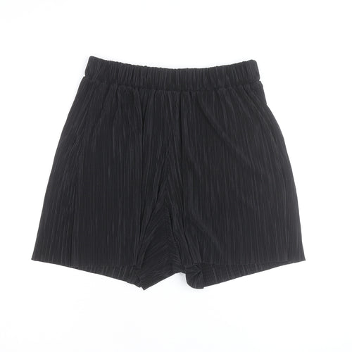 Boohoo Women’s Black Pleated Culotte Shorts Size 8