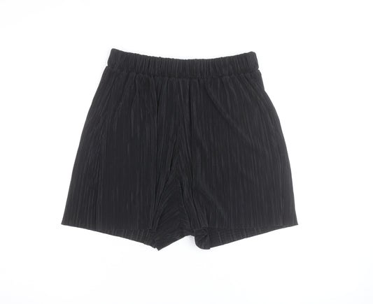 Boohoo Women’s Black Pleated Culotte Shorts Size 8