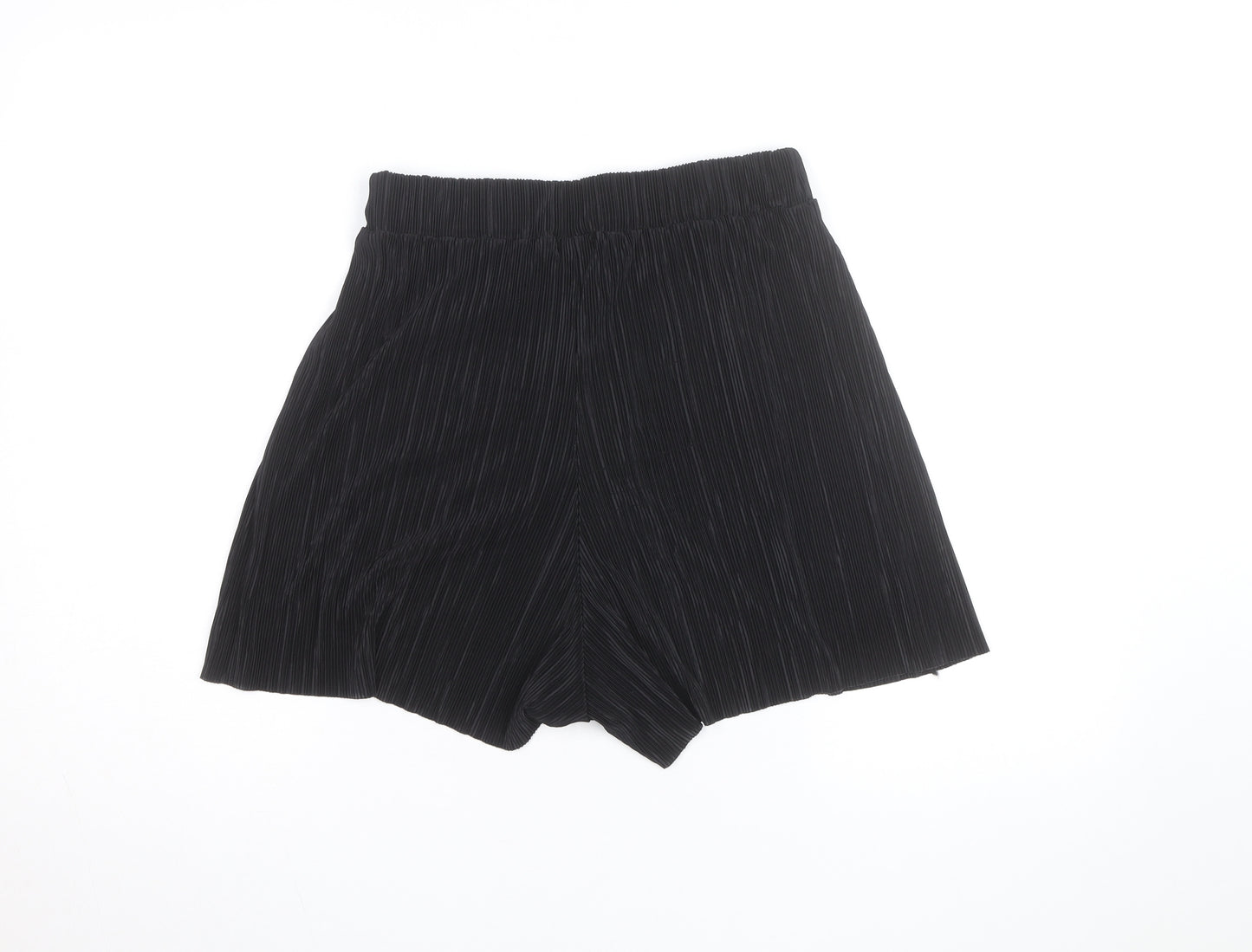 Boohoo Women’s Black Pleated Culotte Shorts Size 8