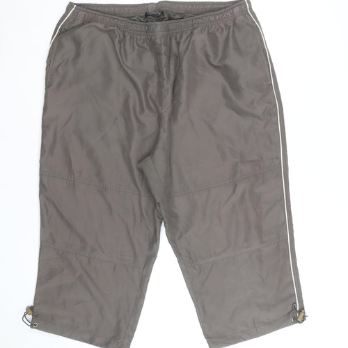 BM Women Brown Size 18 Cargo Shorts 100% Polyester Outdoor Style