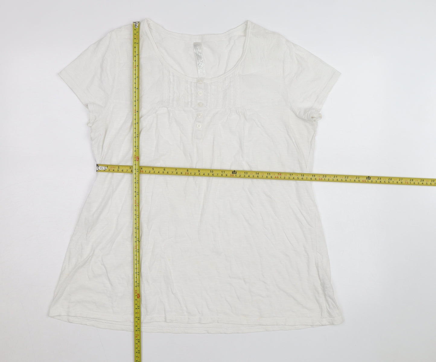 TU Women’s White Cotton Short Sleeve Button Blouse Size 20