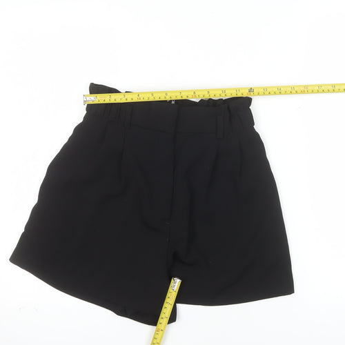 H&M Women’s Black High Rise Paperbag Shorts Size 6
