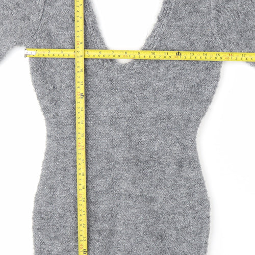 Pretty Little Thing Women's Grey V-Neck Chunky Knit Jumper Size S