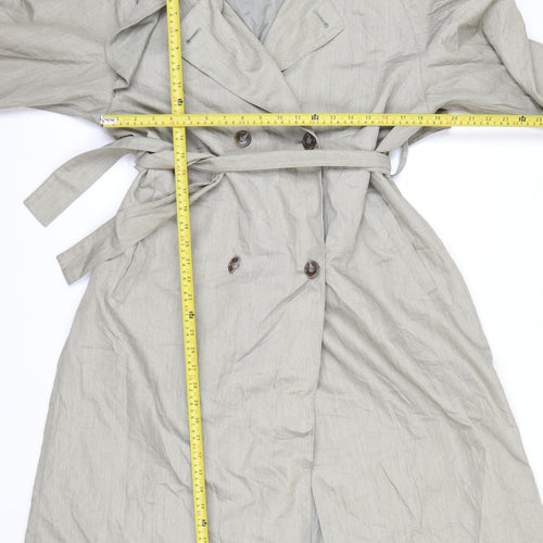 Towne from London Fog Womens Beige Trench Coat Size 8 Belted Classic Style