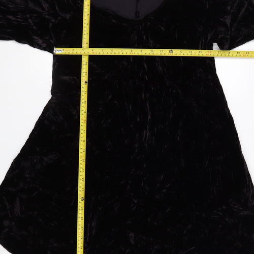 Grizas Women's Black Velvet A-Line Knee Length Dress S