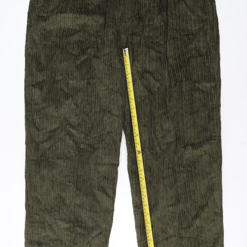 Club Montana Men’s Green Corduroy Pleated Trousers 40W 33L Regular Fit