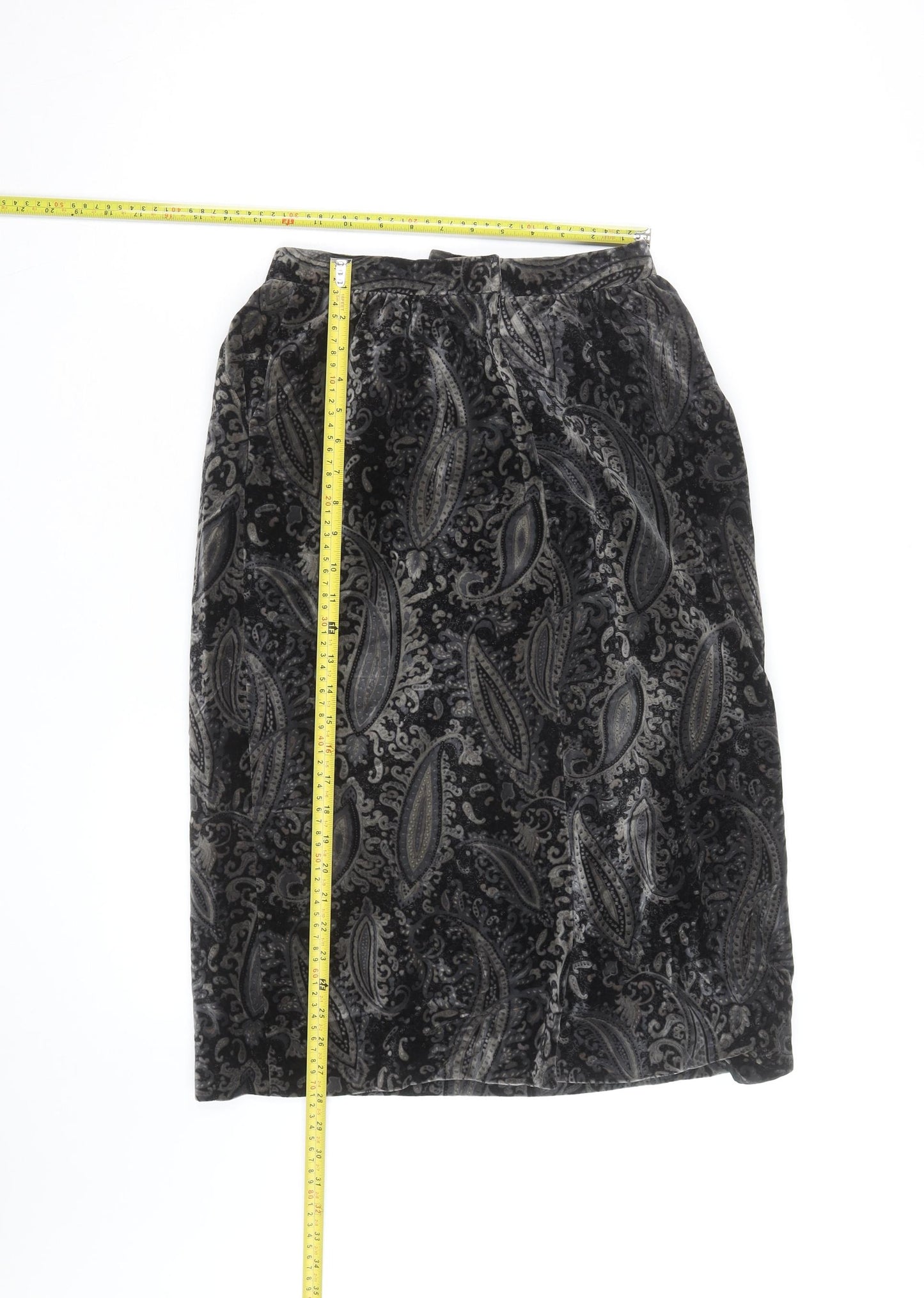 Elegance High Fashion Women's Black Velvet Paisley Midi Skirt M