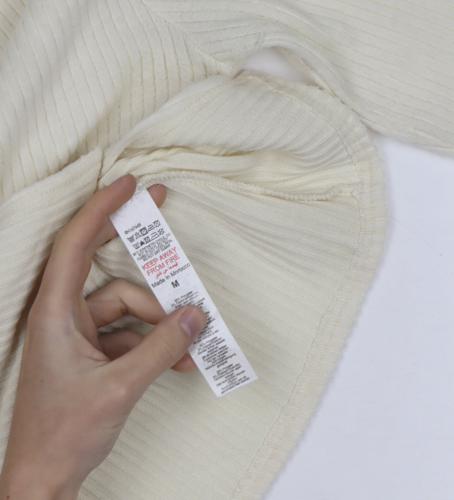 PrettyLittleThing Women Ivory Ribbed V-Neck Button Cardigan M