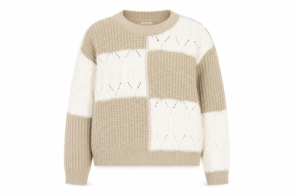 Front view of JDY Women's Beige Knit jumper Medium Chunky Crew Neck Sweater