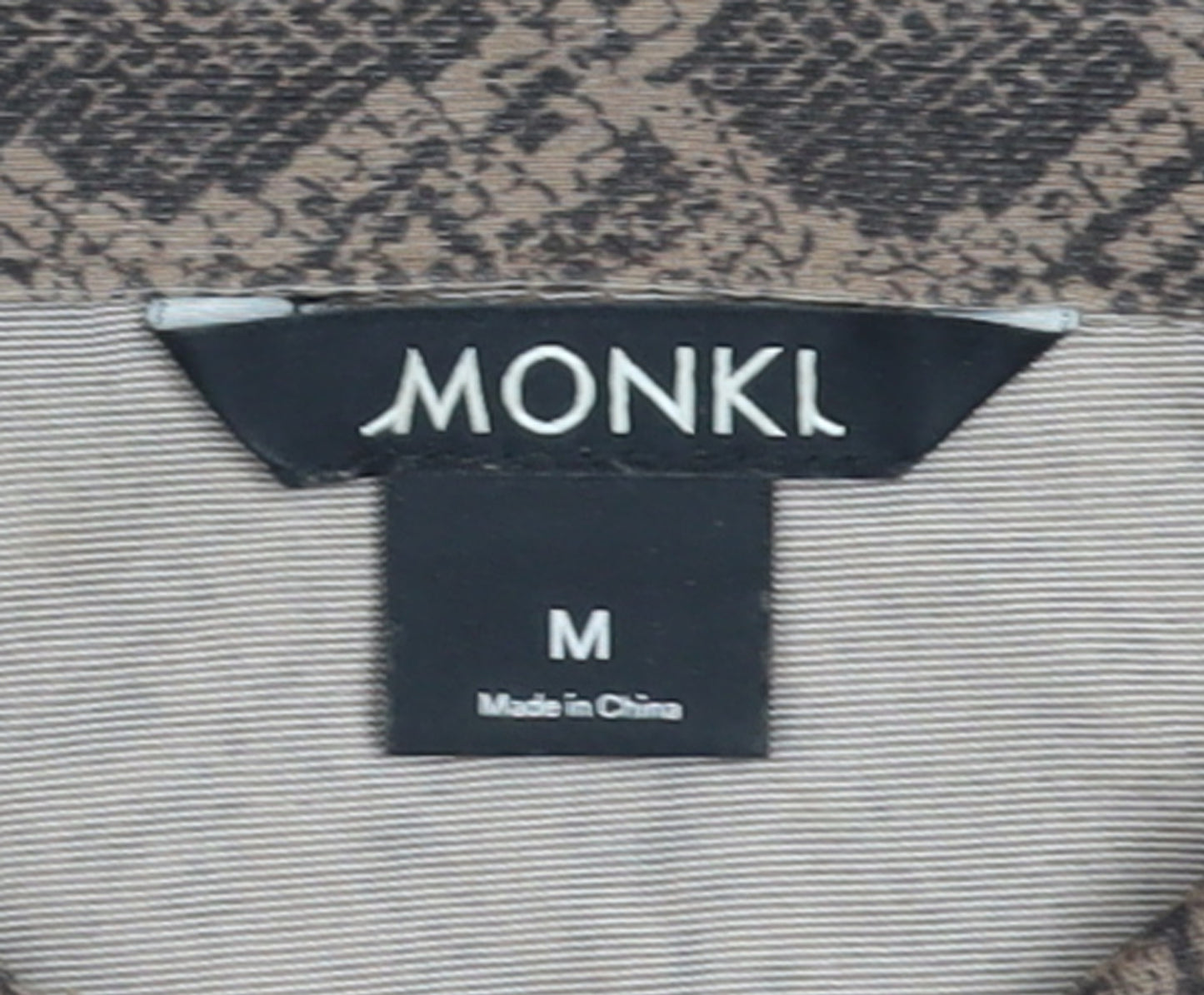 Monki Women Brown Snake Print Cropped Button-Up Shirt M