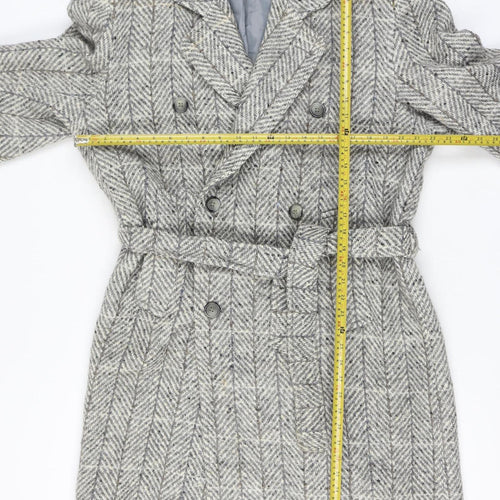 Gulins Men's Grey Herringbone Wool Blend Belted Overcoat Size 46 Regular