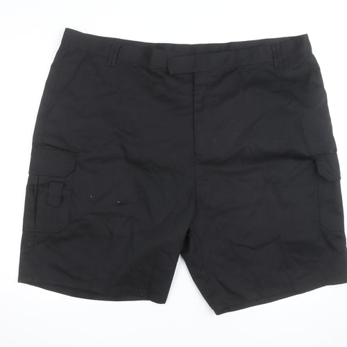 Benchmark Men's Black Cargo Workwear Shorts Size 50 Regular Fit