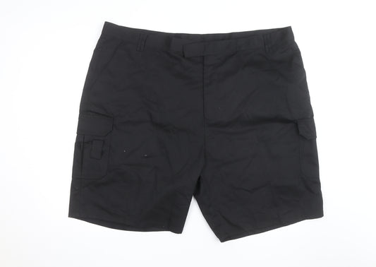 Benchmark Men's Black Cargo Workwear Shorts Size 50 Regular Fit