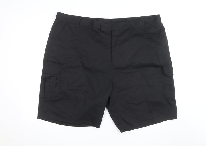 Benchmark Men's Black Cargo Workwear Shorts Size 50 Regular Fit