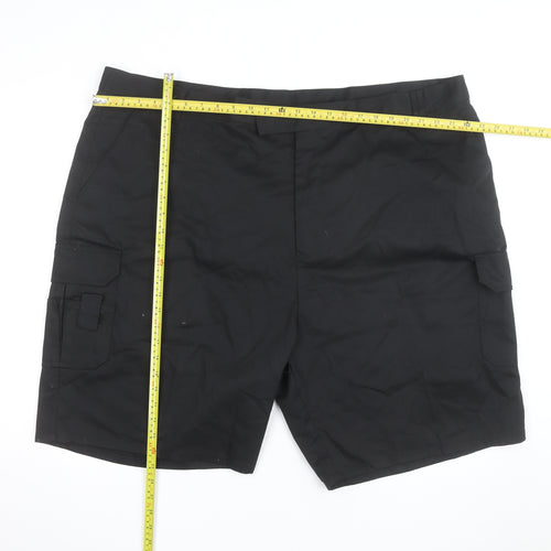 Benchmark Men's Black Cargo Workwear Shorts Size 50 Regular Fit