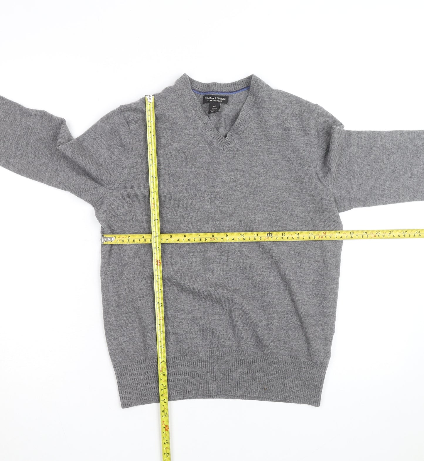 Banana Republic Mens Grey Wool V-Neck Jumper Size M