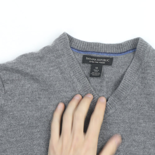 Banana Republic Mens Grey Wool V-Neck Jumper Size M
