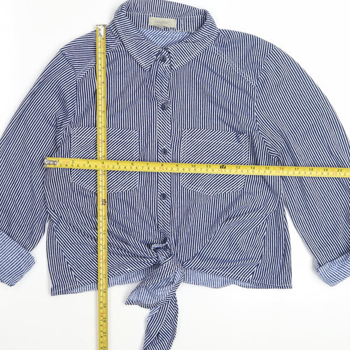 Passport Women Blue Striped Cropped Button-Up Shirt L