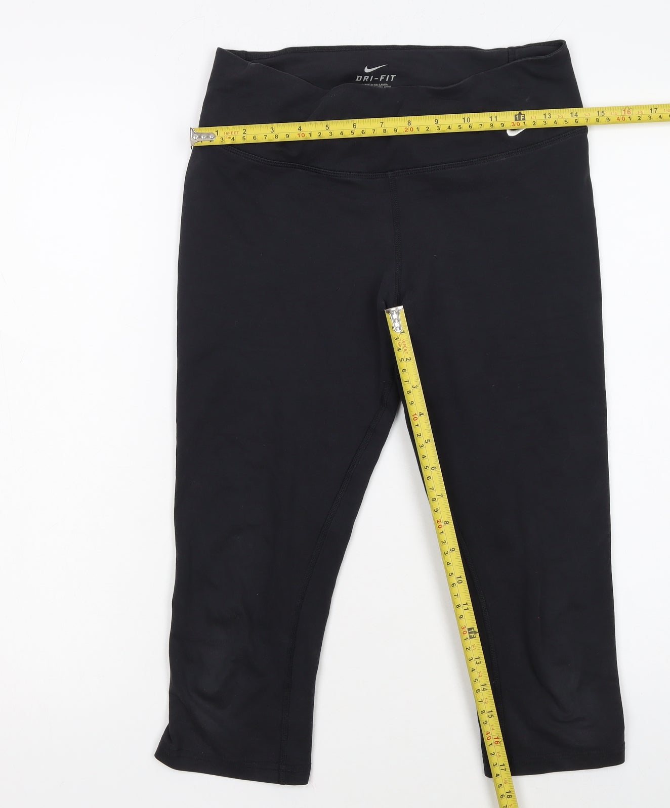 Nike Women's Black Dri-Fit Capri Leggings Size S