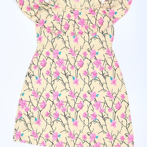 Sassafras Women’s Beige Floral Cold Shoulder Shift Dress L