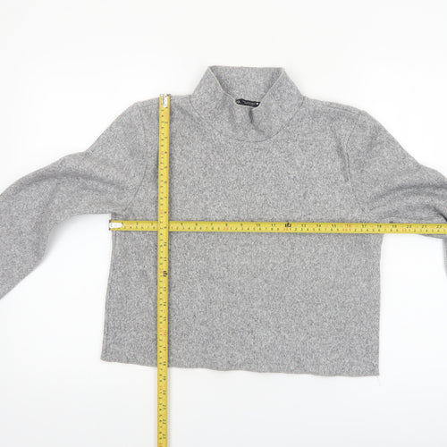 Zara Women’s Grey Mock Neck Cropped Knit Top Size M