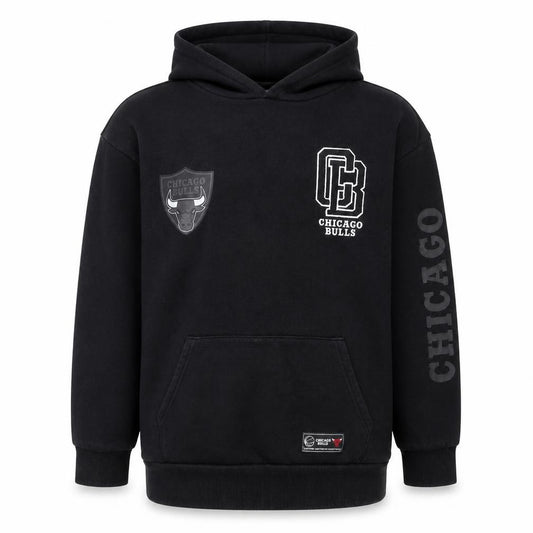 Front view of NBA boys’ black chicago bulls pullover hoodie 11-12 years fleece sweatshirt