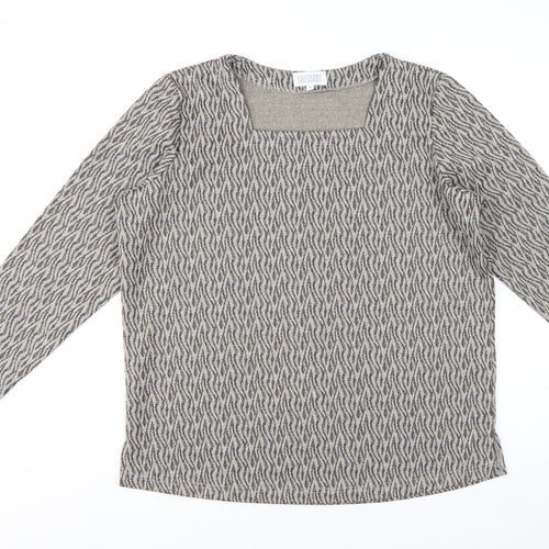 Country Collection Women's Beige Geometric Tunic Top M Long Sleeve Stretch