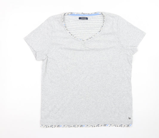 Maine New England Women's Grey V-Neck Cotton T-Shirt Size 18