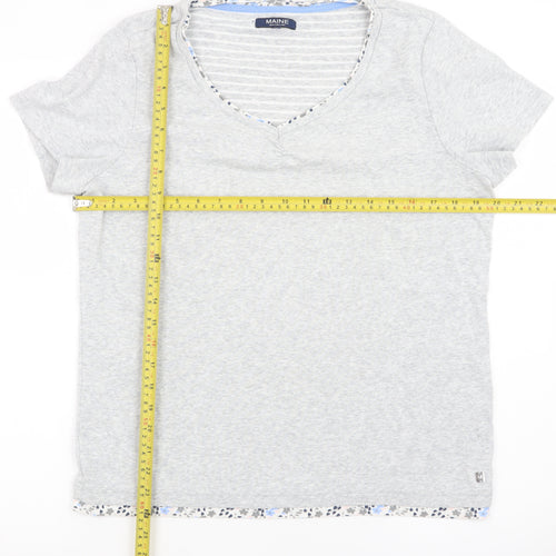 Maine New England Women's Grey V-Neck Cotton T-Shirt Size 18