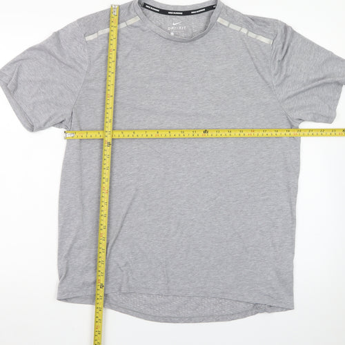 Nike Men's Grey Dri-Fit Running T-Shirt Size L Athletic Fit