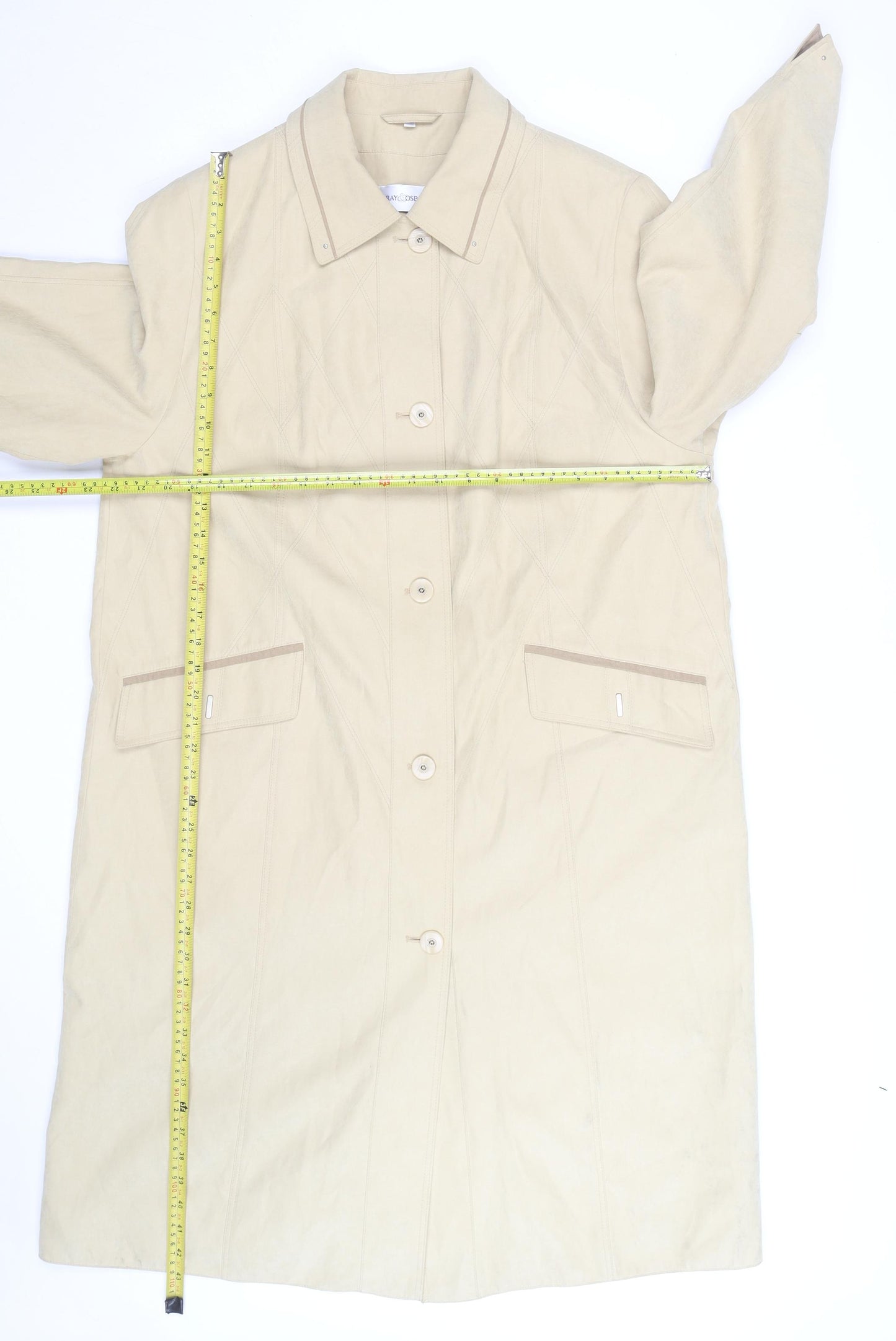 Gray & Osbourn Womens Beige Size 18 Long Buttoned Coat Classic Style