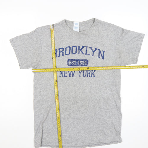 Delta Pro Weight Men's Grey Brooklyn New York Graphic T-Shirt Size M