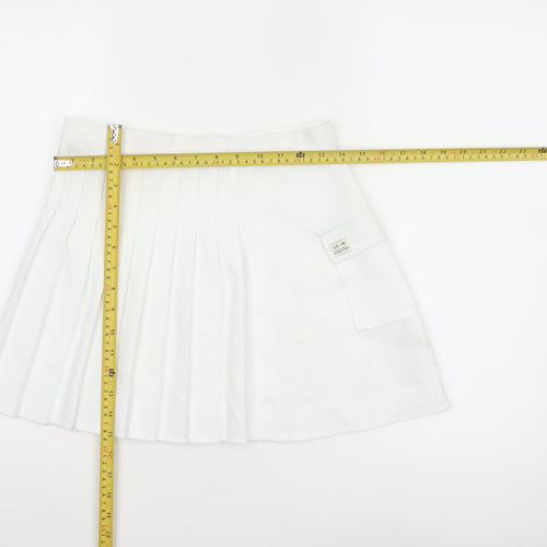 Urban Outfitters Women's White Pleated Short Skirt Size S