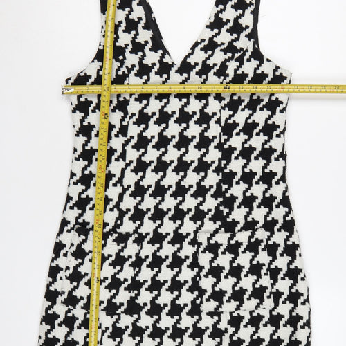 In The Style Women Black Houndstooth Pinafore Dress Size 8