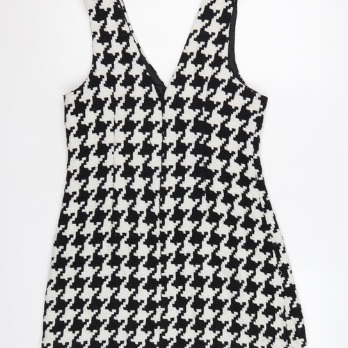 In The Style Women Black Houndstooth Pinafore Dress Size 8