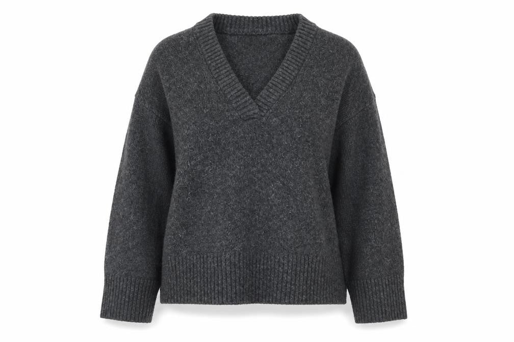 Front view of Monki women’s grey wool blend v-neck chunky knit jumper xs