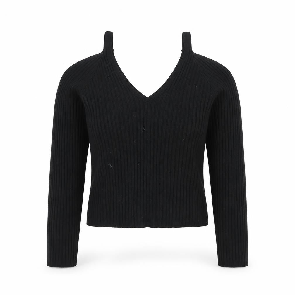 Front view of Pins & Needles women’s black cropped knit v-neck top s