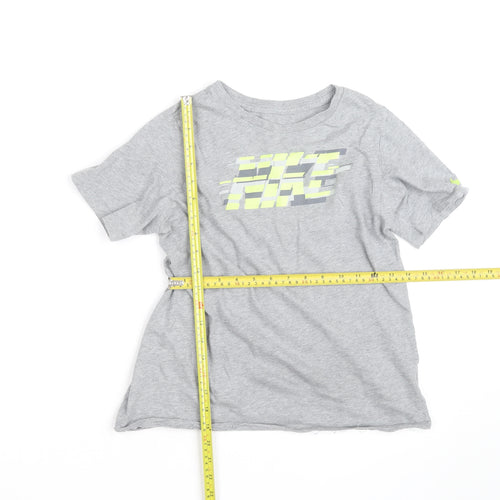 Nike Boys Grey Graphic T-Shirt 12-13 Years Short Sleeve Sports Tee