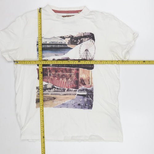 Mantaray Men’s White Graphic Print Beach City Cotton T-Shirt Size M
