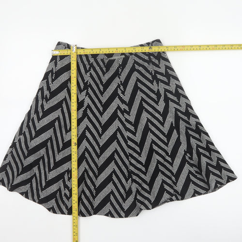 Oasis Women's Black A-Line Geometric Knit Skirt Size S